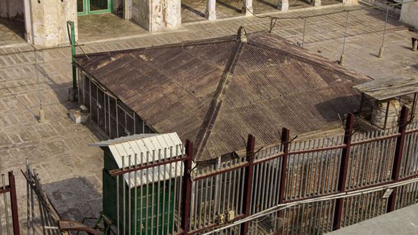 Fact Check: Image of fountain shared online to discredit discovery of ‘Shivling’ inside Gyanvapi Mosque