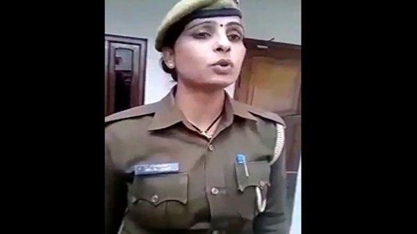 Fact Check: Is this lady constable complaining about Love Jihad in India
