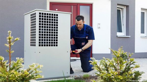 Heat pumps instead of oil and gas?