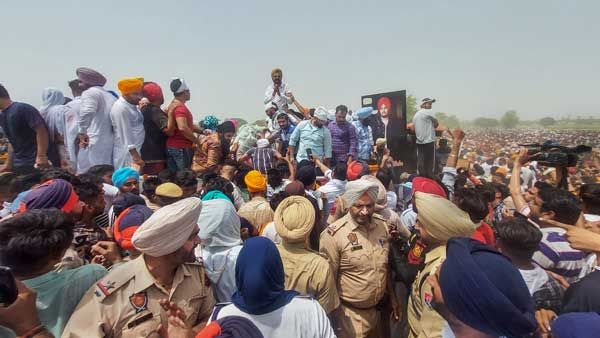 Fact Check: Is this viral video from the funeral of Sidhu Mooswala