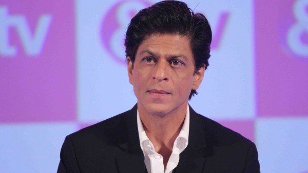 Shah Rukh Khan's old interview with radical Islamist Zakir Naik adds fuel to 'Pathaan' controversy