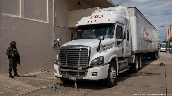 Mexico: 94 migrants found in abandoned freight container