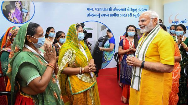 We should continue doing our work: PM tells woman who complained about language used against him