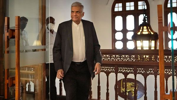 Ranil Wickremesinghe takes oath as Sri Lankan President