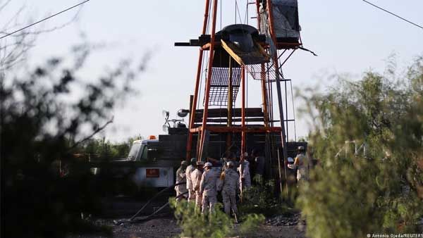 Mexico vows to rescue trapped coal miners