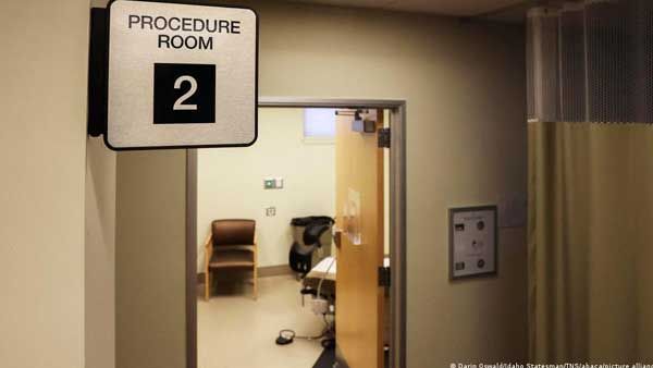 Judge blocks part of Idaho abortion law