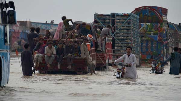 Pak army to assist in flood relief and rescue operations