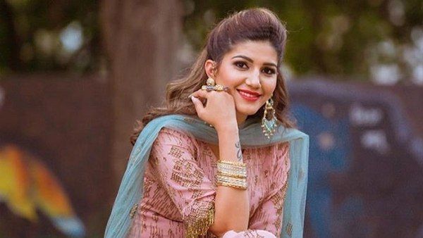 UP: Dancer Sapna Chaudhary faces arrest warrant for not returning ticket money