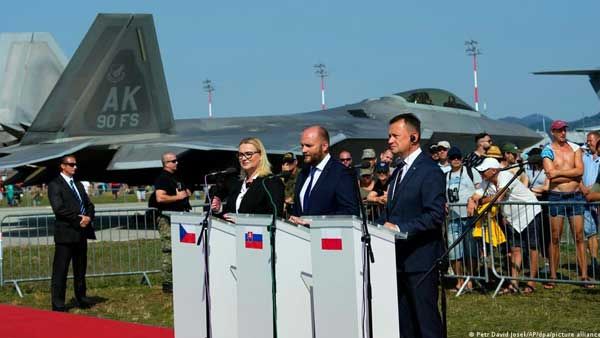 Poland, Czechia to protect Slovak airspace as MiGs retired