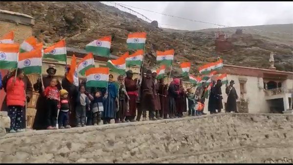 ‘Har Ghar Tiranga’: Tricolour rally at remotest hamlet on Sino-indian border