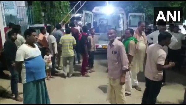 Bihar: 1 killed, nine injured in firing by bike-borne assailants at different locations in Begusarai | VIDEO