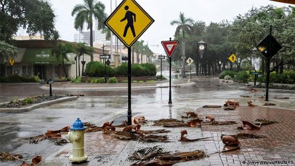 Hurricane Ian makes landfall in Florida