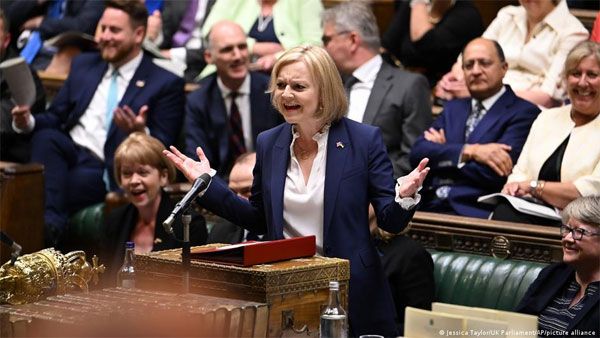 Germany's Olaf Scholz invites new UK PM Liz Truss to Berlin