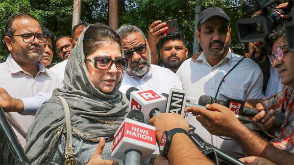 Authorities in J&K directing students to sing Hindu hymns, alleges PDP chief Mehbooba