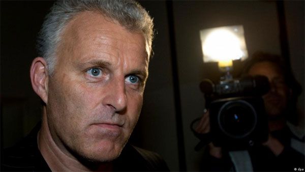 Poland arrests suspect in de Vries murder case