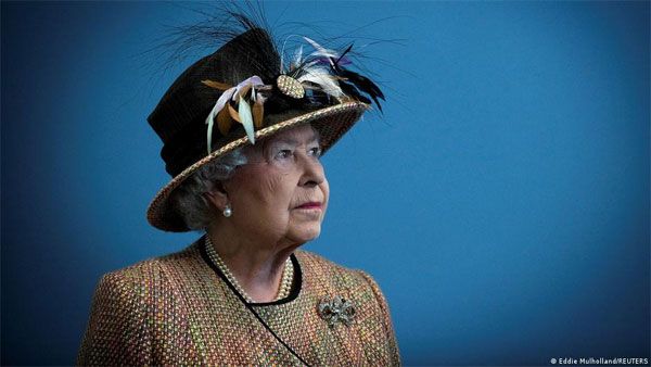 What happens after the Queen's death?