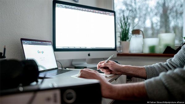 How quiet quitters gain from doing less work