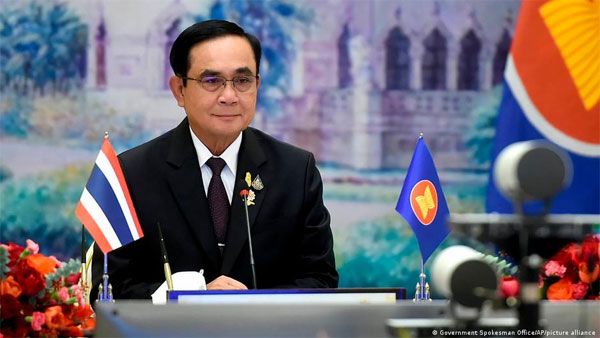 Thailand: PM Prayuth can stay in office, court says