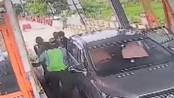 Caught on cam: TRS leaders beat up toll plaza employee for asking to pay fees