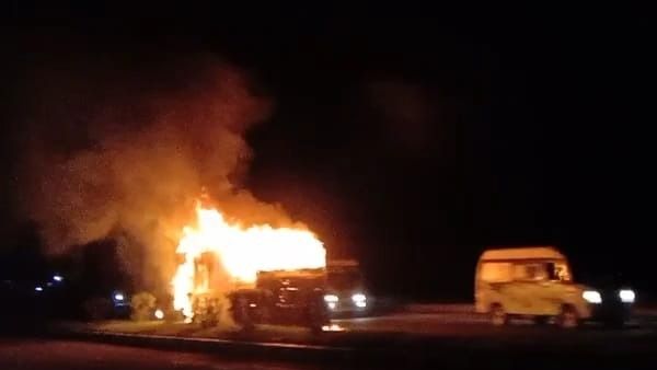 J&K: Man burnt alive as truck catches fire