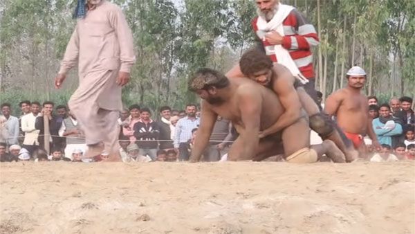 Fact Check: Video shared with false claim that it features Bajrang Purnia