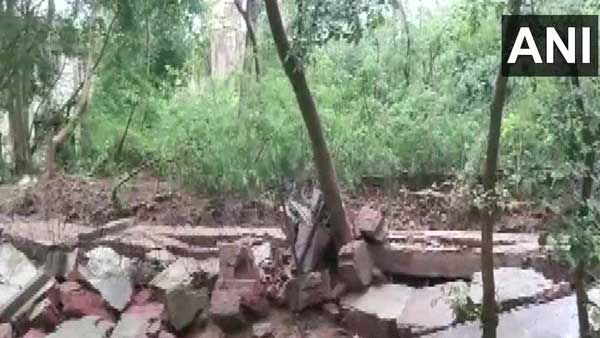 9, including three minors killed after wall collapses amid heavy rain in Lucknow