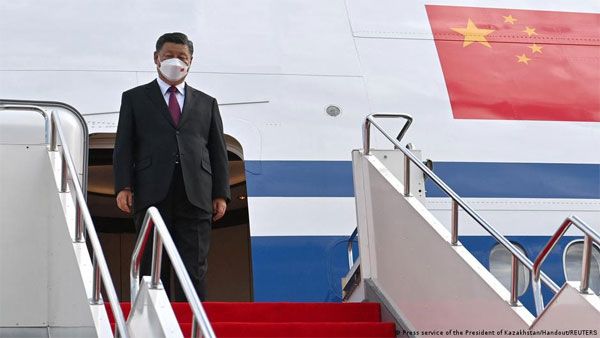 Xi Jinping meets Kazakh leader on first trip since pandemic