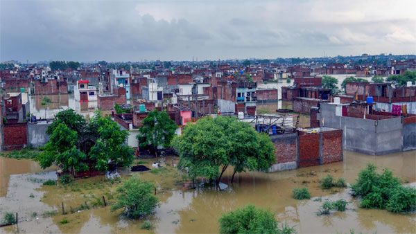 Wall collapse due to heavy rains kills two minor girls in UP's Fatehpur