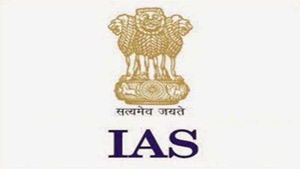 Maha govt transfers 20 IAS officers in a day