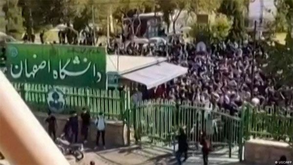 Iran: Classes suspended at university amid clashes