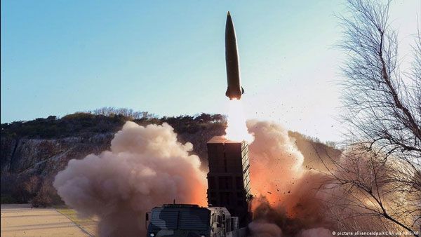 North Korea fires 4 missiles into sea amid US-S Korea drills