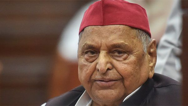 Mulayam Singh Yadav, Zakir Hussain, SM Krishna to be awarded Padma Vibhushan