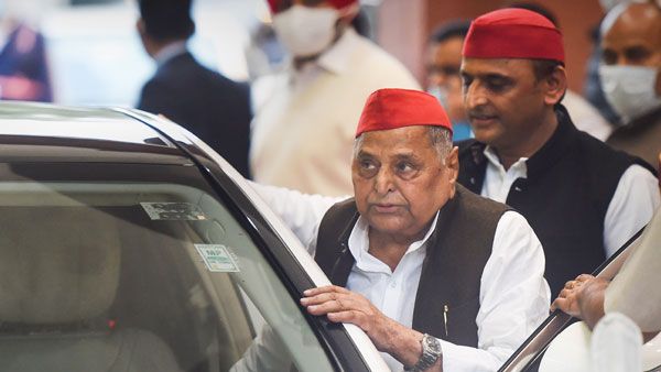 PM Modi likely to attend Mulayam Singh Yadav's funeral in Saifai tomorrow