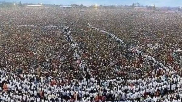 Fact Check: This image of a massive gathering is not from the Bharat Jodo Yatra