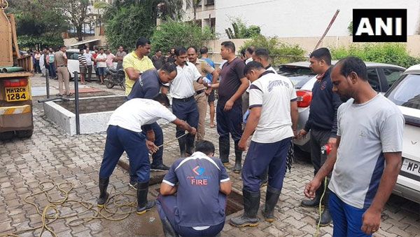 Pune: 2 labourers die of probable asphyxiation during septic tank work