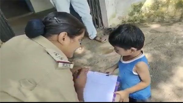 Watch: 3-year-old files 'FIR' against mom for stealing candies; cop promises action!