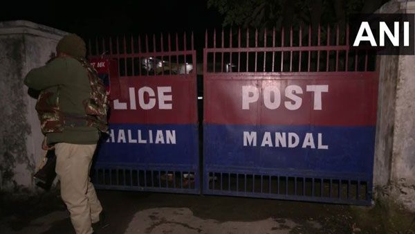 Jammu police finds 2 IEDs with timers lying near police post