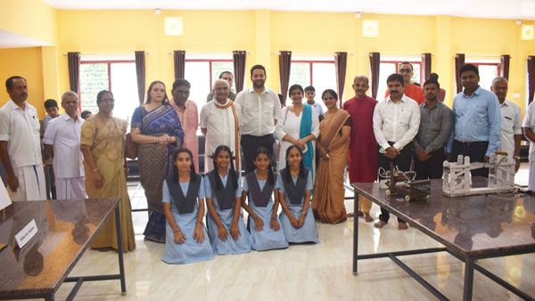 Ms Nidarshana Gowani invited to the inauguration of one of its kind school in Karnataka