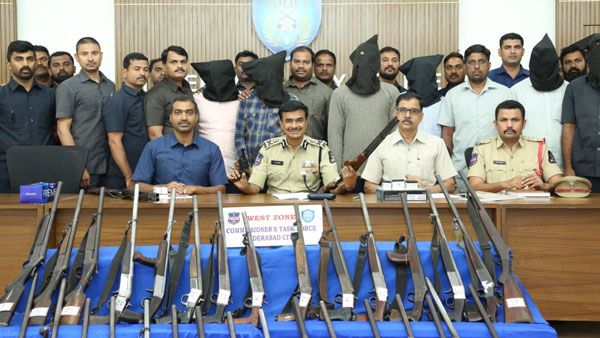 Fake arms licence racket masterminded by Altaf Hussain busted in Hyderabad
