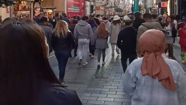 Bomb hits major Istanbul avenue, kills 6, wounds dozens