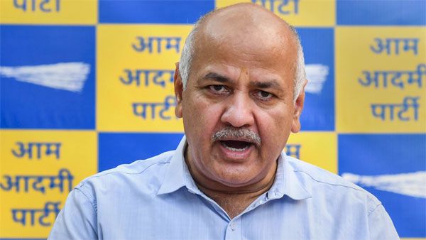 BJP trying to 'poach' newly-elected AAP councillors, alleges Delhi Dy CM Sisodia