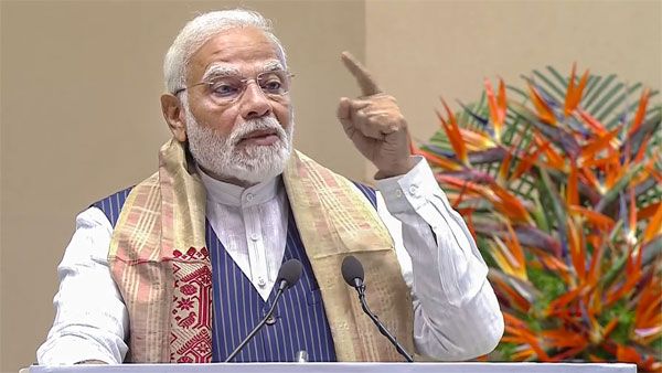 PM Modi 'overcome with emotion' as saffron wave sweeps Gujarat