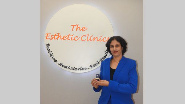 Dr. Rinky Kapoor- One of the best celebrity cosmetic dermatologists