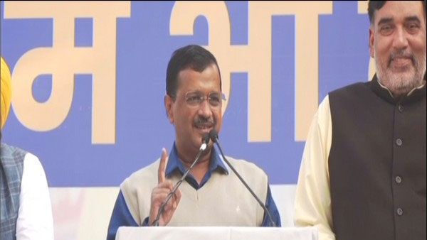 'Need PM's blessings to make Delhi better,' says Kejriwal after MCD win