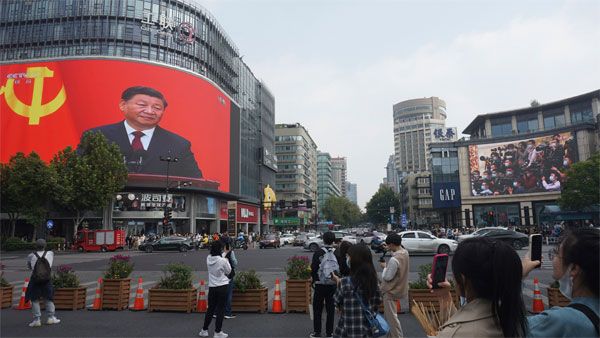 Why Chinese economy is slowing down