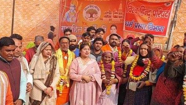 Amidst Christmas season, over 100 in UP return to Sanatan Dharma