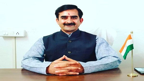 From doing child labour to becoming multi-millionaire, make way for high-performing personality Bhawarlal Arya