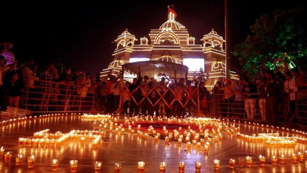 Diwali Festival was celebrated with great fanfare at Salangpur Dham - Shri Kashtabhanjan Hanumanji Temple