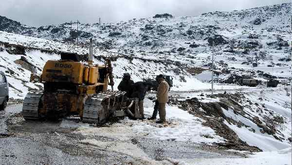 To boost connectivity along Tawang border, India to install 22 new mobile towers