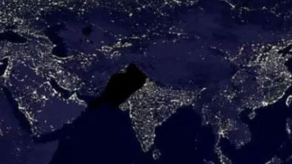 Fact Check: Due to power outage did Pakistan vanish from the world map?